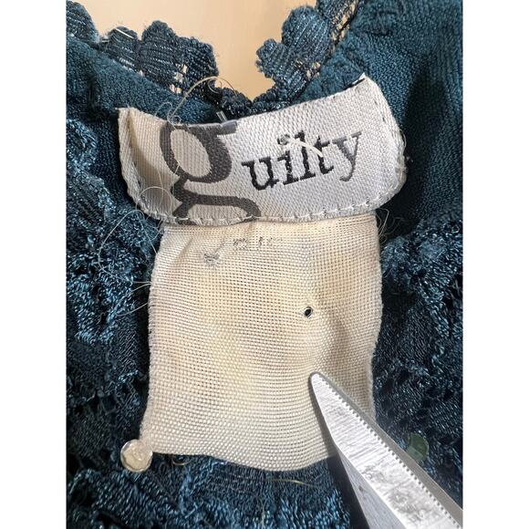 Guilty Teal Fitted Tank With Lace Trim And Gems Size S - Picture 4 of 4